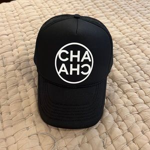 Women’s trucker hat